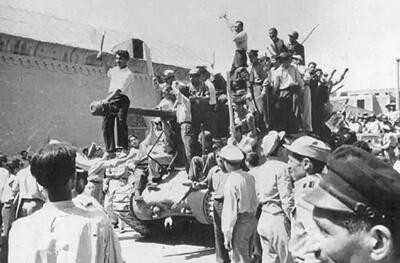 تا چنین سیل طلا از خاک ایران می رود....*