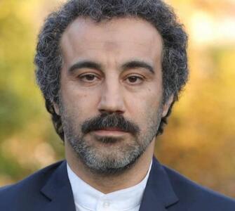 زمان وبگردی ;چهرهٔ جالب و باورنکردنی نقی معمولی با گریم و استایل دهه شصتی