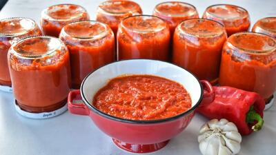 طرز تهیه سس فلفل دلمه : چاشنی بینظیر هر نوع غذای ایرانی