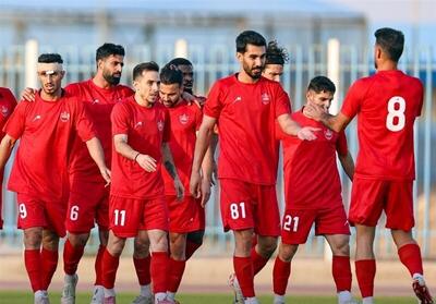 سخنگوی پرسپولیس: مگر می‌شود نیازمند را جذب اما قراردادش را ثبت نکنیم؟ / همه می‌دانند که در ثبت قراردادها چه اتفاقاتی افتاده / هواداران نگران نباشند؛  تا مهلت باقی مانده قرارداد تمامی بازیکنان را ثبت خواهیم کرد