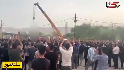 ببینید| فیلم لحظه اعدام قاتل خانواده لارستانی در ملا‌عام