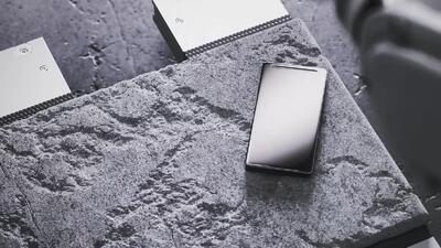 گوریلا گلس چیست؛ مقایسه انواع نسل‌ها و گوریلا گلس Victus