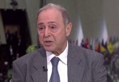 انتقاد رئیس دفتر فرح دیبا از رضا پهلوی/ او هنوز دو دوتا چهارتای مشکلات ایران را بلد نیست، بعد ادعای انتقال قدرت دارد/  آزادی ایران  برایشان فقط یک دکان است/ ویدئو