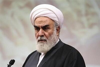 عیادت رئیس دفتر رهبر انقلاب از آیت‌الله نوری همدانی و دیدار با آیت‌الله مکارم شیرازی و سبحانی
