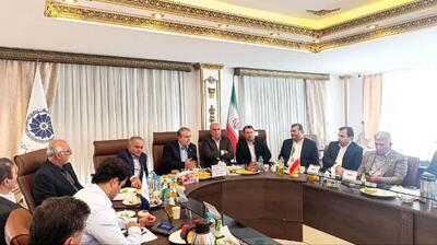 بررسی مشکلات حقوقی و قضایی فعالان اقتصادی مازندران با حضور رئیس کل دادگستری و مسئولین مربوطه