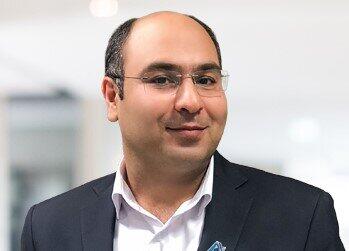 ارزیابی سیاست ارزی وزیر اقتصاد/ تک‌نرخی شدن ارز گامی مؤثر در شفاف‌سازی اقتصاد و حمایت از سهام‌داران است