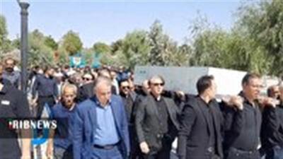 تشییع مادر شهید در قم