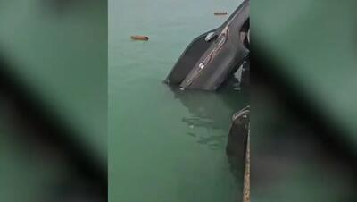 حادثه سقوط خودرو به دریا در چابهار (فیلم)