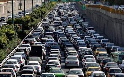 نصف خودروهای کشور فرسوده است!