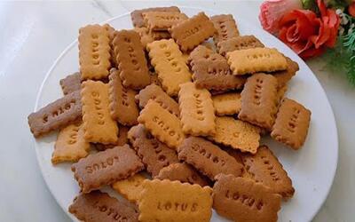 طرز تهیه بیسکوییت لوتوس در خانه / بیسکویت های آماده را فراموش کنید