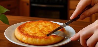 این سیب زمینی ها از پیتزا بهترند طرز تهیه از ۱ سیب زمینی ۱ تخم مرغ همه رو دیوونه کرده!