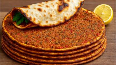 طرز تهیه لاهماجون / دستور پخت پیتزا ترکی با یک نان نازک