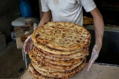 پرده‌برداری نماینده مجلس از راز گرانی نان‌