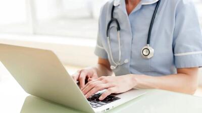 خدمات دوراپرستاری باید تحت پوشش بیمه قرار بگیرد