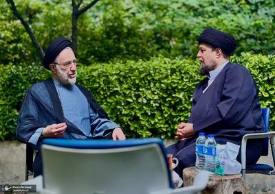 عیادت سید حسن خمینی از سید محمد خاتمی
