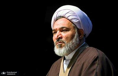 بهجت پور، استاد حوزه علمیه: دفاع از ملیت و مردم تحت حمایت حکومت اسلامی، یکی از نمادهای دینی حکومت اسلامی است/ باید به همه آحاد ایران به‌عنوان ایرانی احترام بگذاریم/ کسی نمی‌تواند بگوید من اهل بیتی هستم، اما توجهی به ایران ندارم