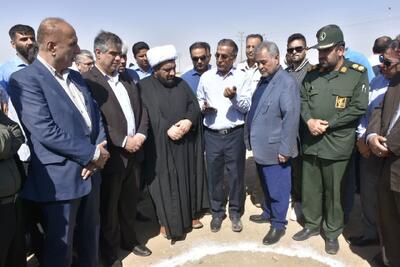 آغاز عملیات اجرایی نیروگاه خورشیدی هفت مگاواتی فراهان