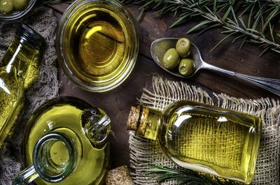  چند ترفند ساده برای از بین بردن بوی روغن زیتون در غذا در خانه