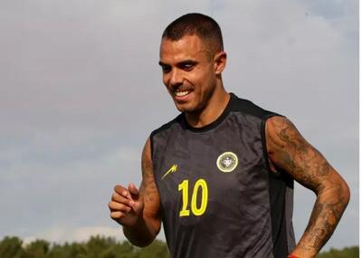  تراکتور: آلوز دیگر نمی‌تواند برای سپاهان بازی کند