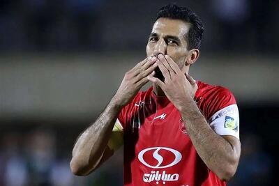 باشگاه پرسپولیس قرارداد امیری را در سازمان لیگ ثبت نکرد! | اقتصاد24