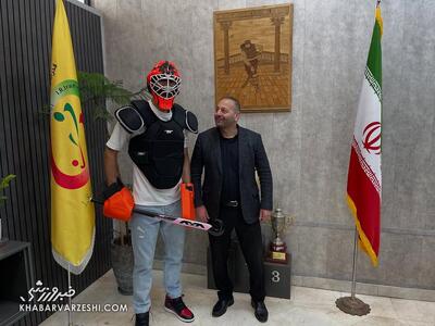 واکنش عجیب رئیس فدراسیون هاکی به حضور بیرانوند در فدراسیون/ می‌خواهیم او را به تیم ملی دعوت کنیم! - پارس فوتبال