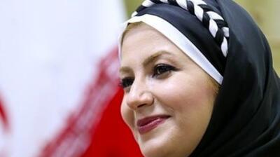 تراس با حال و زیبای خانه ملیکا زارعی  خاله شادونه بچه ها  / فضایی آرام برای لذت بردن از مناظر طبیعی