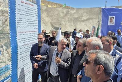 آغاز حفاری تونل برای طرح تامین آب شرب مشهد با حضور وزیر نیرو