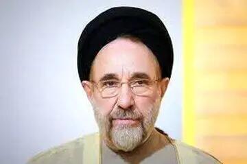 رئیس جمهور از سیدمحمد خاتمی عیادت کرد