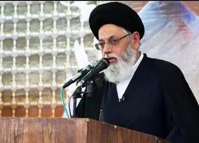 امام جمعه یزد: جبهه اصلاحات مطالبات دشمن را می‌گوید؛ باید بر دهان این افراد زد