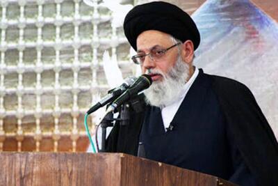 امام جمعه یزد: نباید اجازه داد اصلاح‌طلبان آب به آسیاب دشمن بریزند