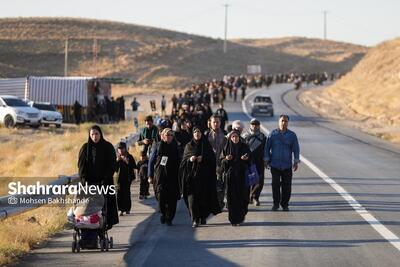 خدمت‌رسانی و پذیرایی از زائران پیاده دهه آخر صفر در جاده نیشابور به مشهد (۳۱ مرداد ۱۴۰۴)