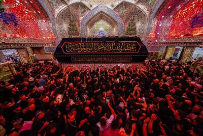 حضور گسترده عزاداران در روضه منوره علوی