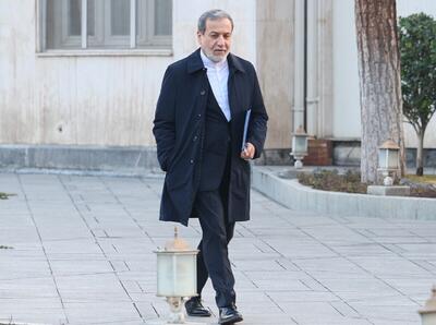 جنگ روایت‌ها درباره یک جلسه و رمزگشایی از حملات به سردار باقری در ماه‌های پیش از ترور/مرد مرموز خاطره عراقچی کیست؟ | اقتصاد24