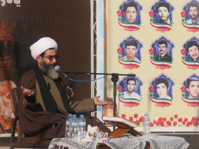 انقلاب اسلامی؛ چراغ راهی برای ساخت عاشورای نوین در دل تاریخ