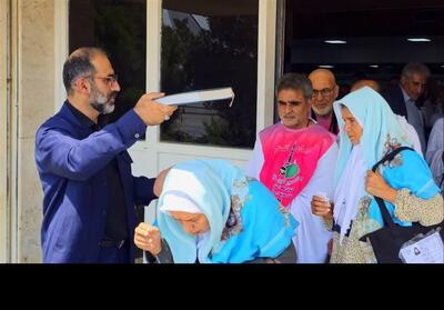 اعزام نخستین گروه از زائران گلستانی به سرزمین وحی- عکس صفحه استان تسنیم | Tasnim