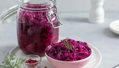 طرز تهیه ترشی کلم قرمز به روش رستورانی