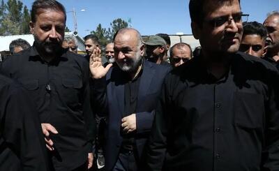 تصاویری از آخرین حضور سردار سلامی در جمع زائران امام رضا (ع)