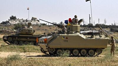 ارتش مصر حضور خود را در مرز با غزه تقویت کرد