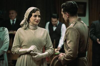لحظه به دنیا آمدن ایران در پشت صحنه سریال خاتون+فیلم