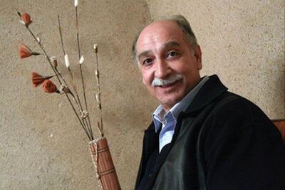 انتقاد از رفتار غلوآمیز پاسبان‌های پیش از انقلاب در «حکایت‌های کمال»/ محمود پاک‌نیت: فضای این سریال برایم خاطره‌انگیز است