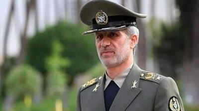 تأکید سرلشکر حاتمی بر آمادگی کامل مقابل تهدیدات دریایی - مردم سالاری آنلاین