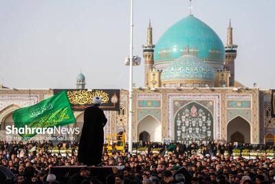 عکس/ مراسم چهارپایه‌خوانی شهادت امام رضا(ع) در حرم رضوی