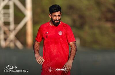 کاپیتان پرسپولیس خبر جنجالی درباره سرژ اوریه را تکذیب کرد - پارس فوتبال