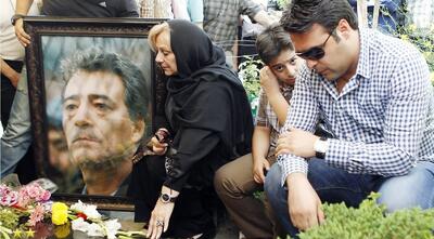 خبرورزشی‌گردی| حجازی، ۹ ماه قبل از فوت: آماده رفتن هستم/ دیگر از زندگی متنفر شده‌ام/ ریزش موهایم آن‌قدر عذاب‌آور بود که از ته زدم! - پارس فوتبال
