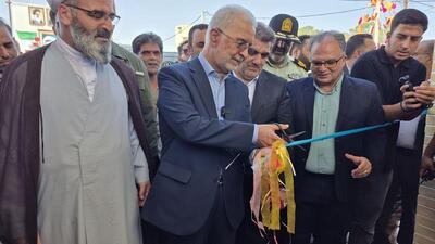 وزیر کشور طرح‌های شهرداری‌ها و دهیاری‌های سمنان را افتتاح کرد