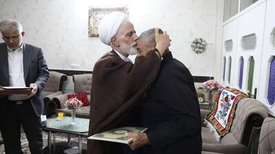 دیدار معاون رییس جمهور با خانواده شهید  در نظرآباد
