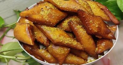 طرز تهیه گوشفیل بدون تخم مرغ و همزن با فقط دو ماده!