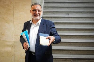 زاکانی در رویارویی با سازمان بازرسی، رئیس شورای شهر و وزارت کشور/ شهردار تهران: بخشنامه شهرداران را لغو نمی‌کنم!