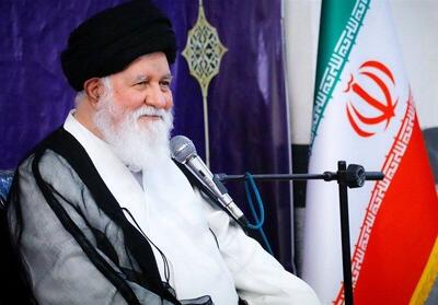 علم الهدی: مشهد شهر استثنایی است، نباید فیلم، موسیقی  و سایر فعالیت ها در آن مثل شهرهای دیگر آزاد باشد