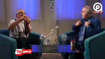 زیباکلام: رضا پهلوی دست چپش به دست راستش می‌گوید چه خاکی بر سرمان کنیم!!